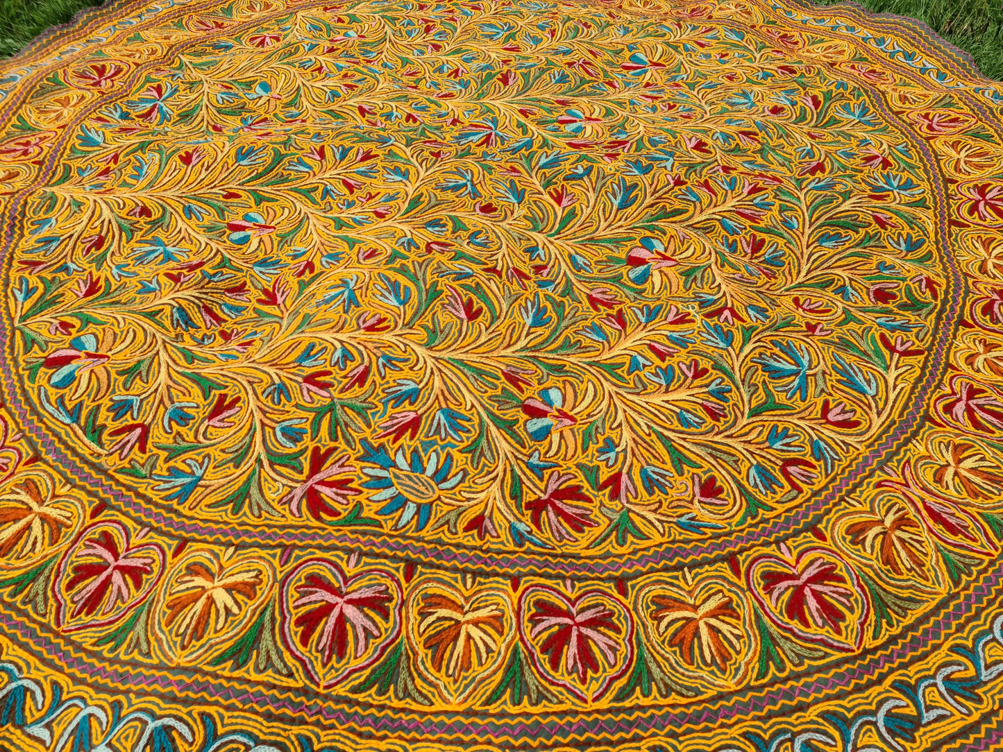 Large wool rug 10ft round rug "Himalayan Jewel" traditional Namda - boho Mandala rug, felted wool - Amazing floral embroidery | bohemian bedroom - The Shanti Home