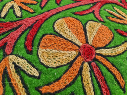 Round rug 5 ft boho wool rug "Namda" from Kashmir hand felted and embroidered