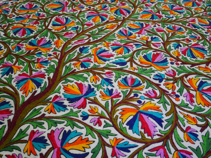 Large wool rug "Tree of life" | boho area rug - Indian floor rug | traditional Namda from Kashmir | felted wool rug 6x9 handmade embroidery