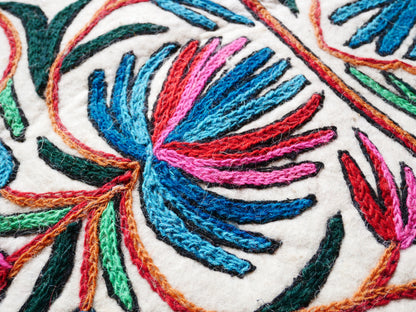 Large wool rug - Mandala rug 9x6' | boho area rug - traditional Namda from Kashmir | felted wool rug handmade embroidery