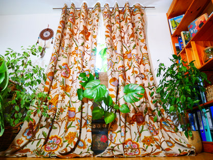 Amazing Embroidery curtain - Hand embroidered Flower curtains - Kashmiri cotton and wool bedroom curtain- Boho Blackout curtain (Kopie)