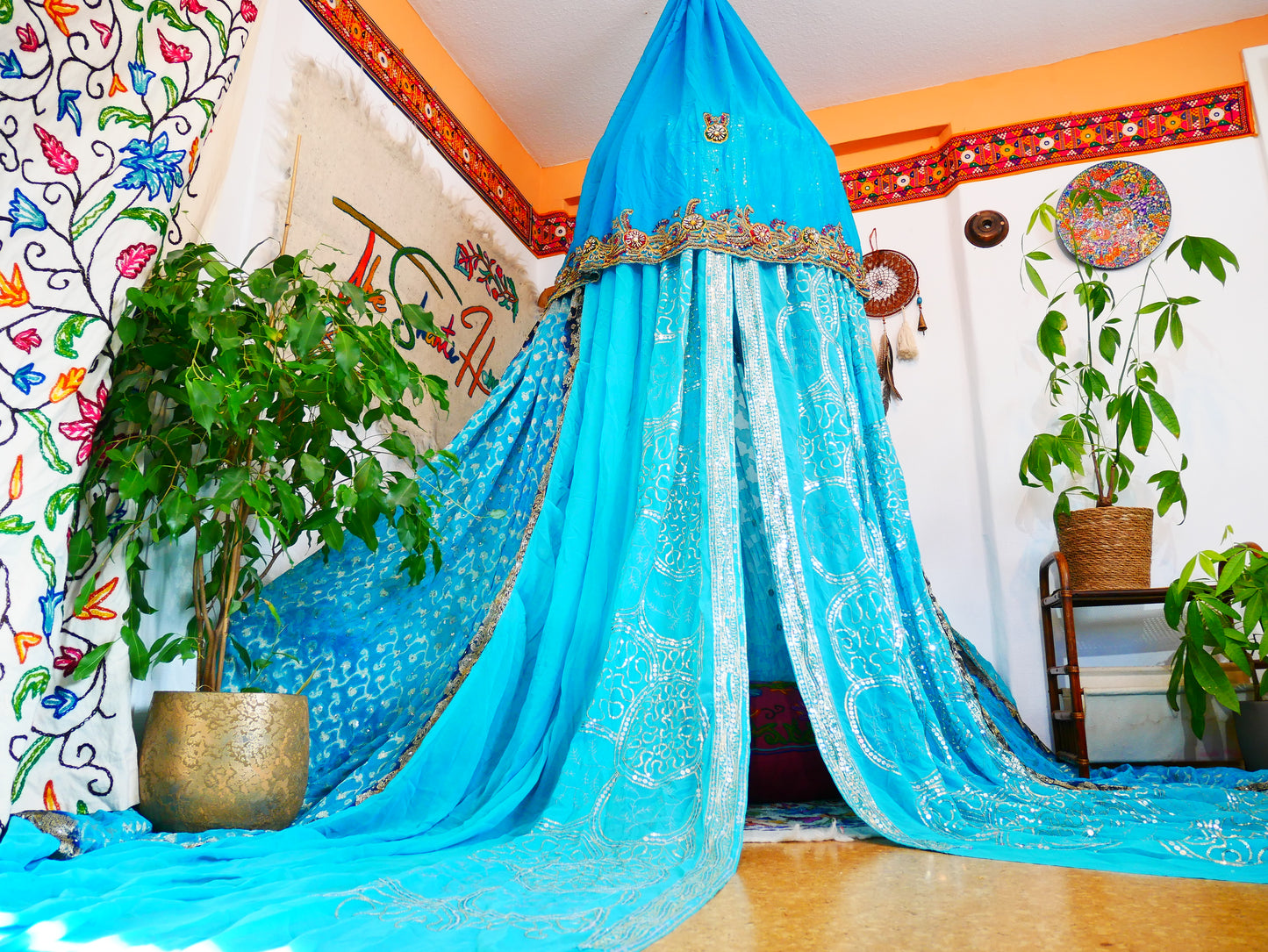 Boho canopy - Saree tent - bed canopy  | hippie decor - Shanti baldachin for Meditation Spaces or Reading nooks