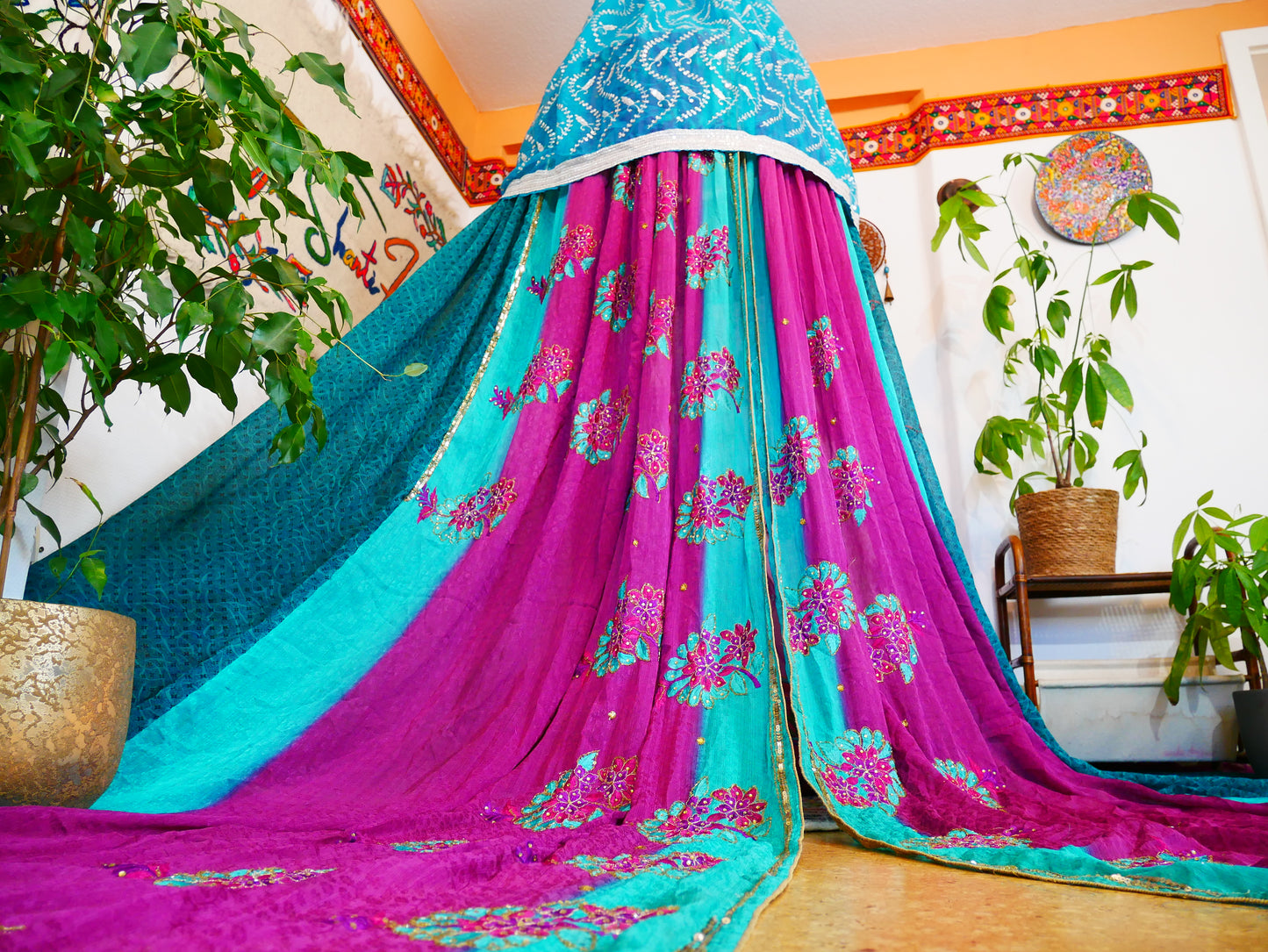 Saree tent - princess canopy - boho bed canopy  | bohemian wedding backdrop - Hippie decor - floor seating area | meditation room - Shanti baldachin