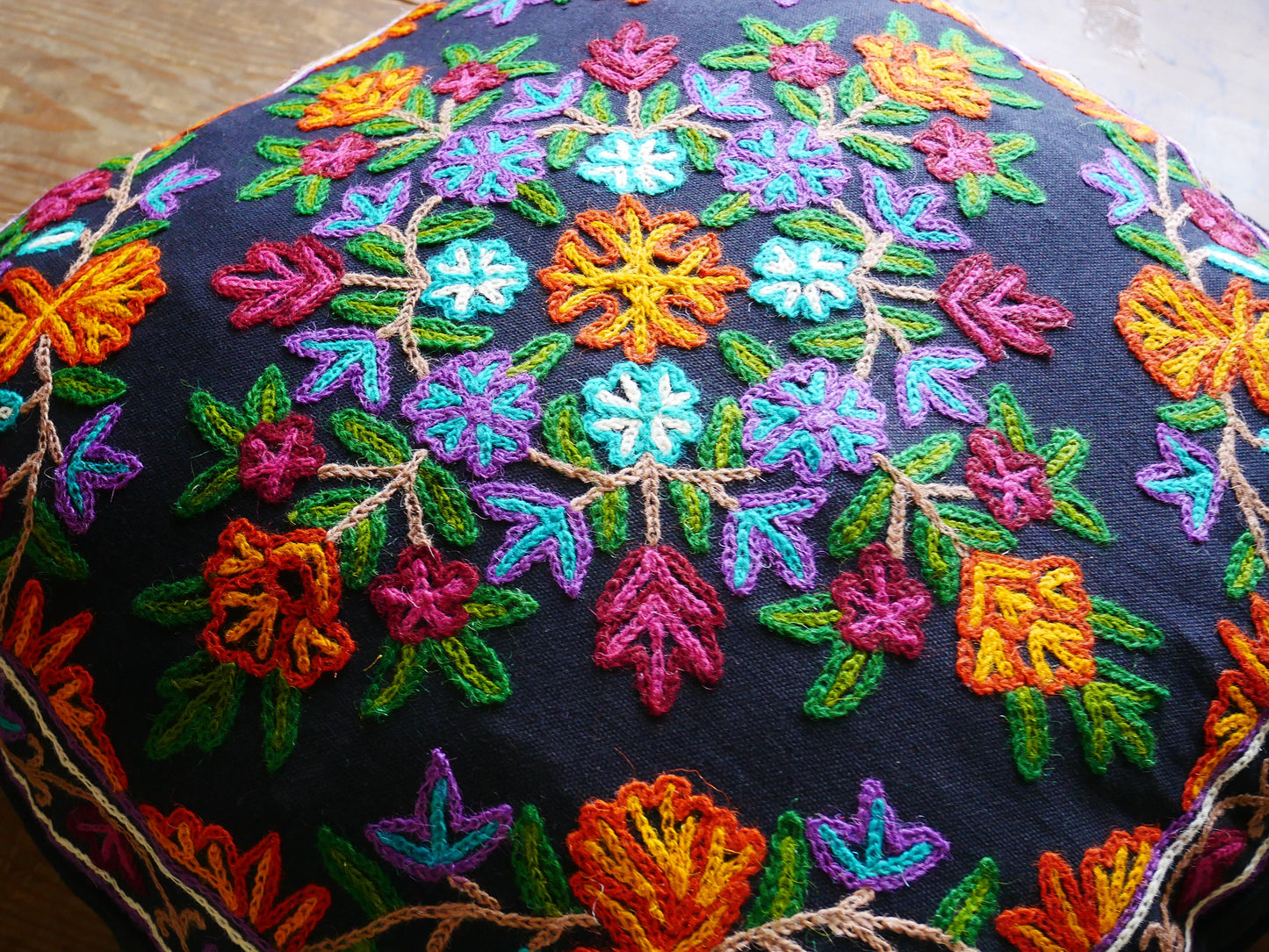 Kashmiri floor pillow cover - Meditation cushion "Shanti" 24x24 inches