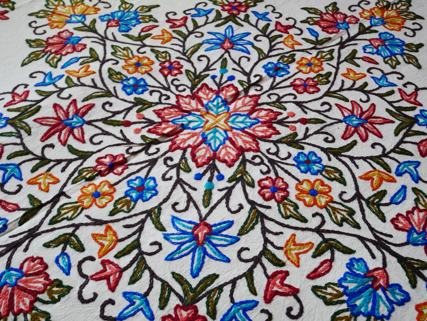Kashmiri Crewel embroidery bed throw - Floral Design bohemian luxury bedding